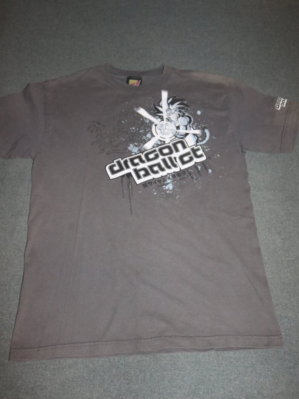 Dragon Ball GT T-shirt Mens Medium Gray Odmart 2003 DBGT Super Saiyan 4 Goku Fad